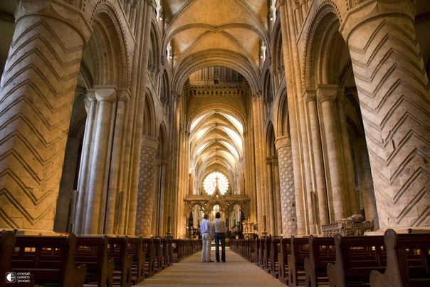 Кабинет Макгонагалл Место съемок: Durham Cathedral